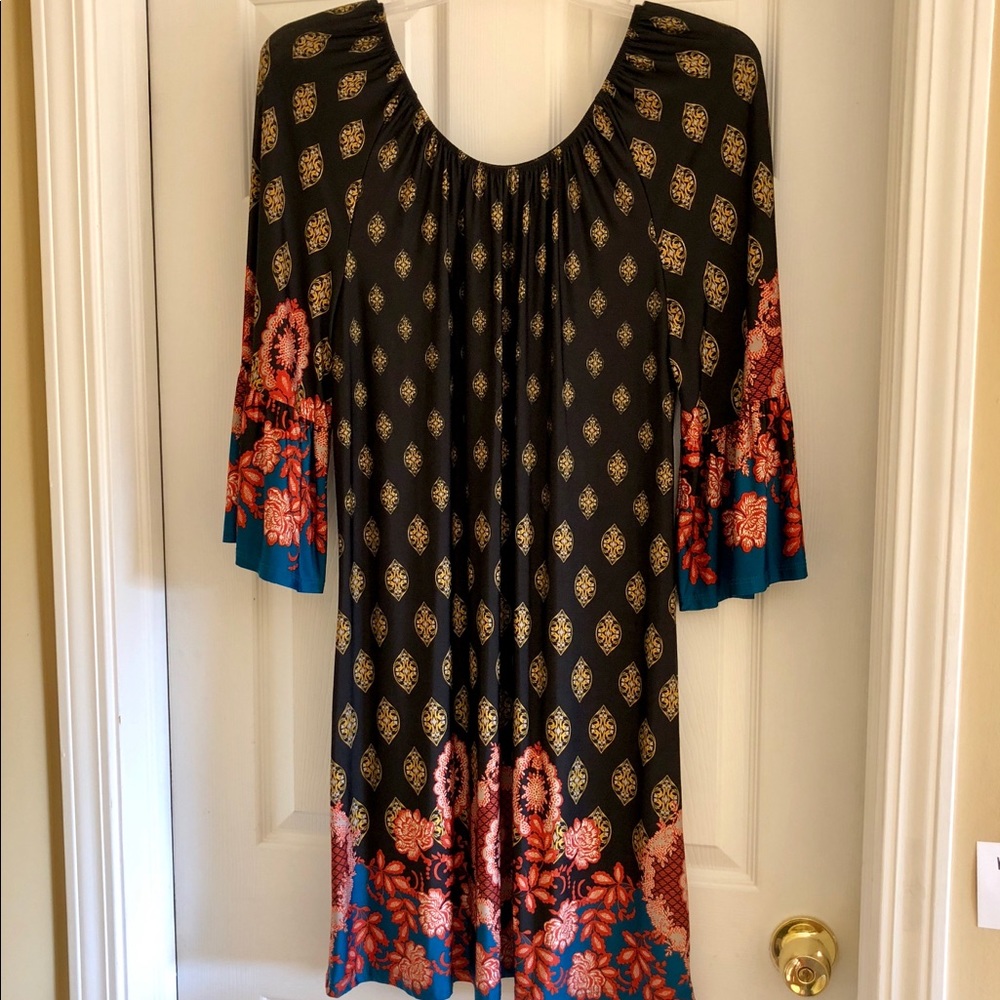 Gorgeous, brand new and never worn dress